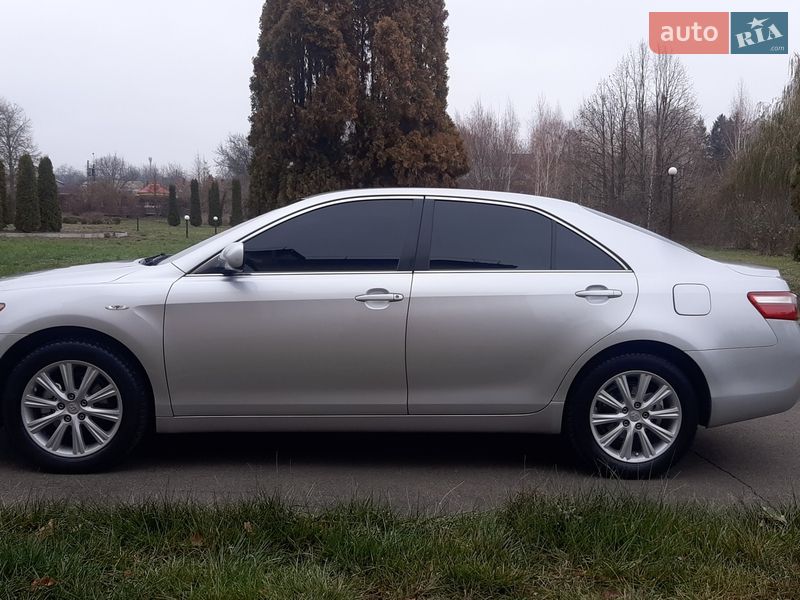 Седан Toyota Camry 2007 в Умані