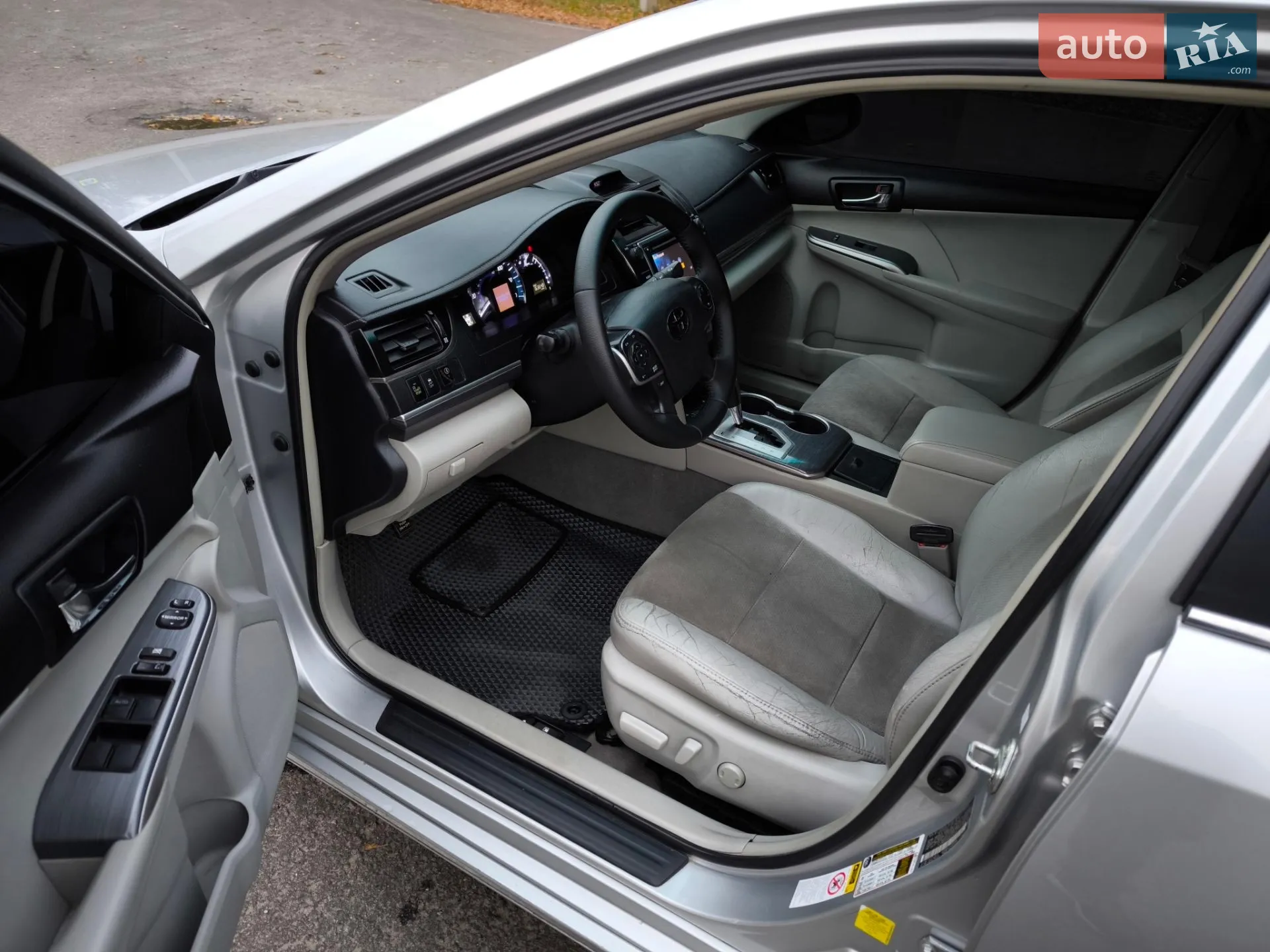 2012 Toyota Camry - мініатюра 12