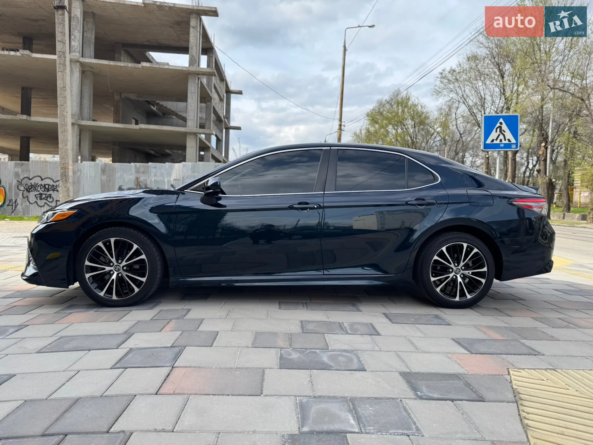2018 Toyota Camry - мініатюра 10