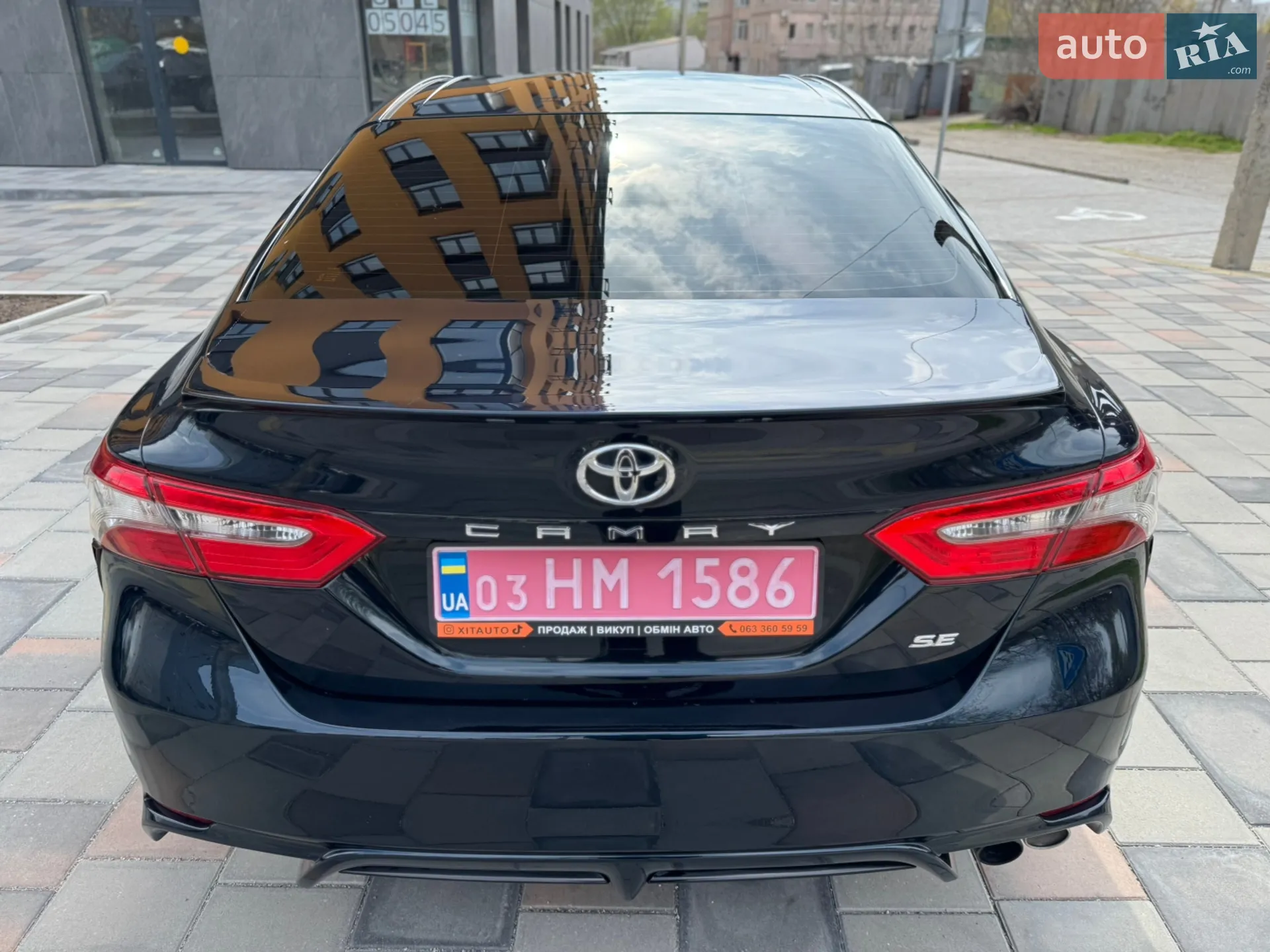 2018 Toyota Camry - мініатюра 17