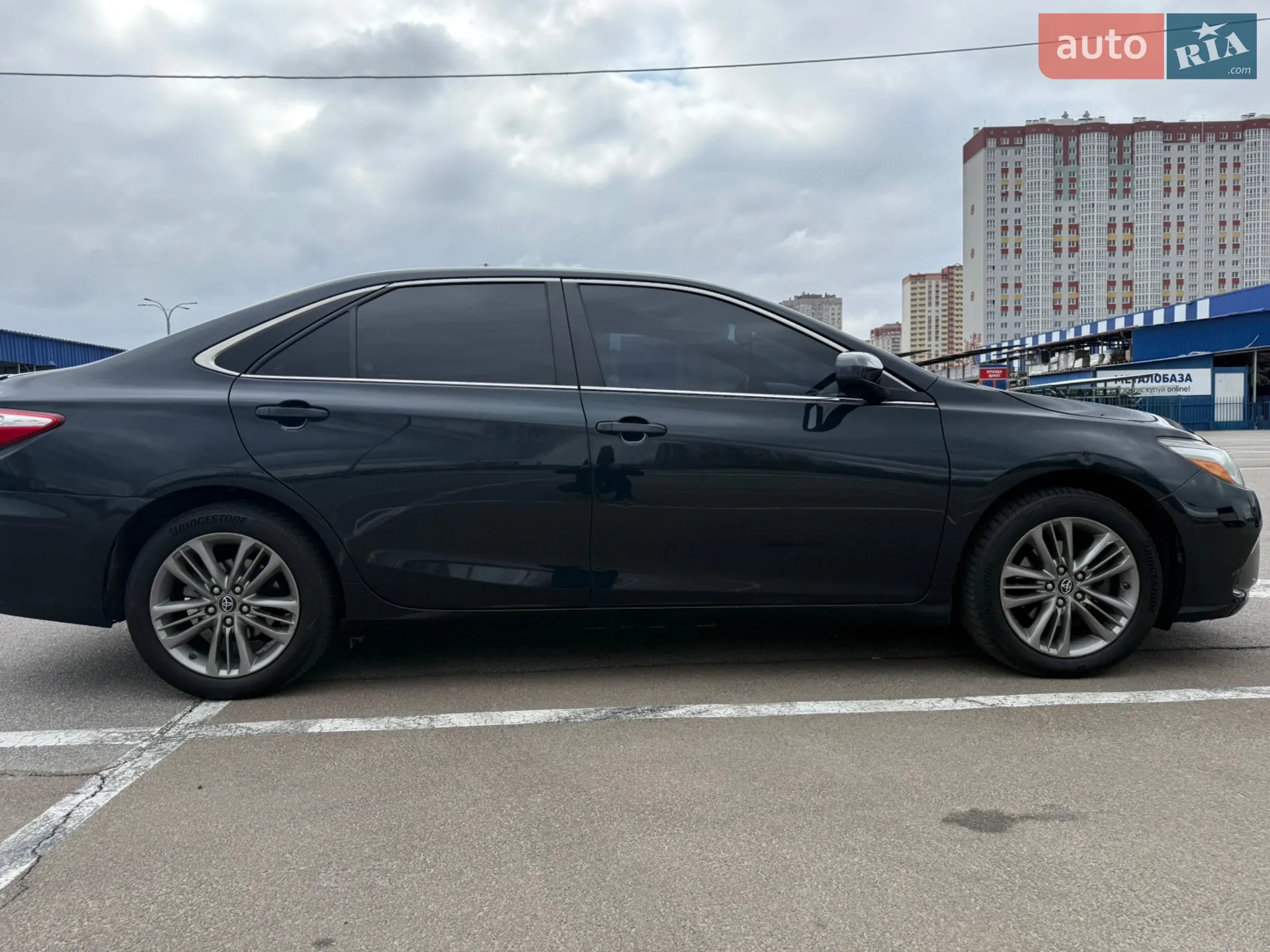 2016 Toyota Camry - мініатюра 4