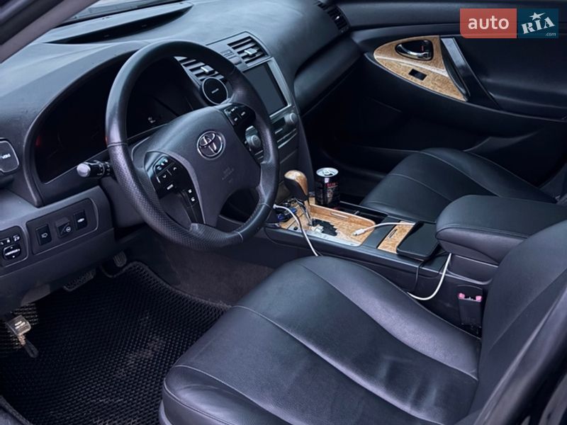 Седан Toyota Camry 2007 в Мостиске