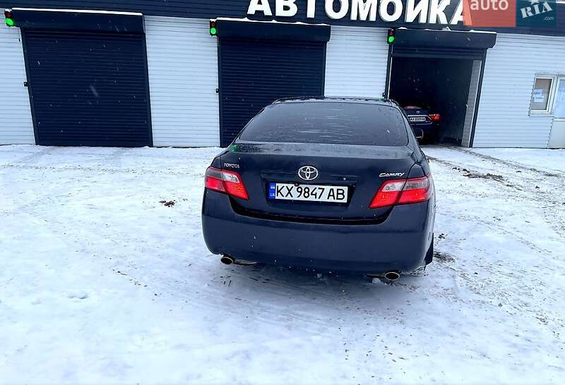 Седан Toyota Camry 2007 в Харкові