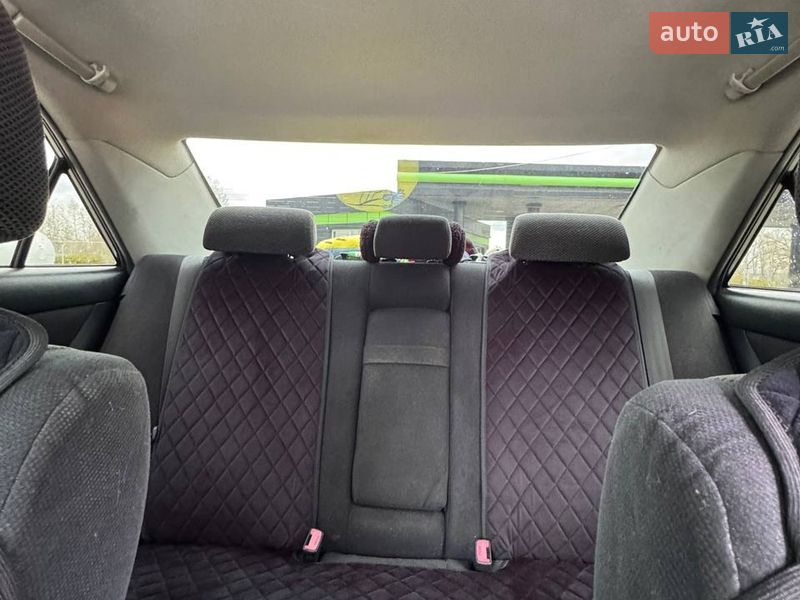 Седан Toyota Camry 2004 в Днепре фото 13 Седан Toyota Camry 2004 в Днепре