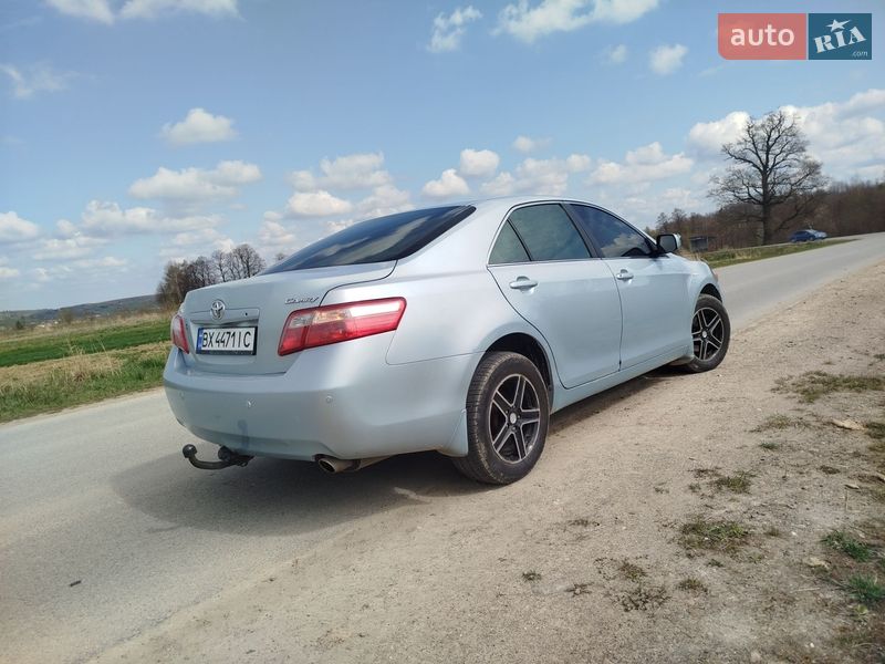 Седан Toyota Camry 2007 в Львове