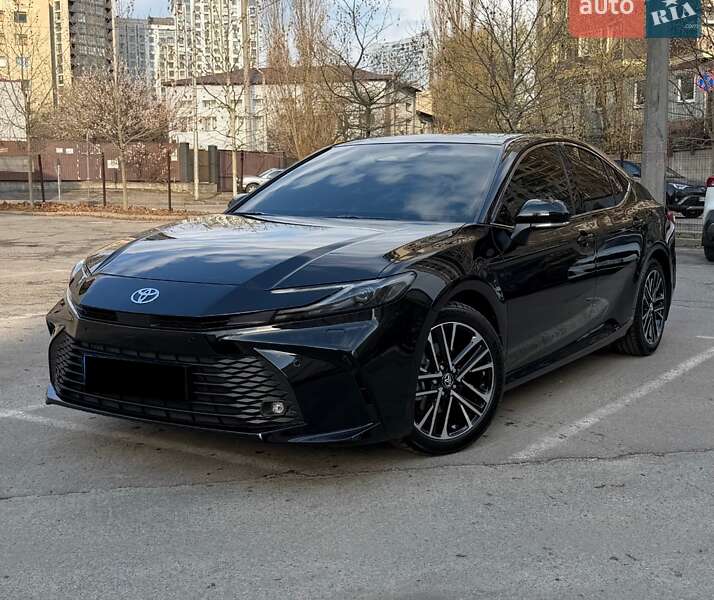 Седан Toyota Camry 2024 в Киеве фото 2 Седан Toyota Camry 2024 в Киеве