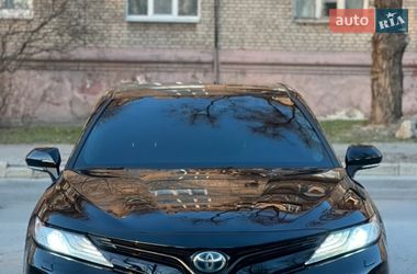 Седан Toyota Camry 2020 в Запорожье