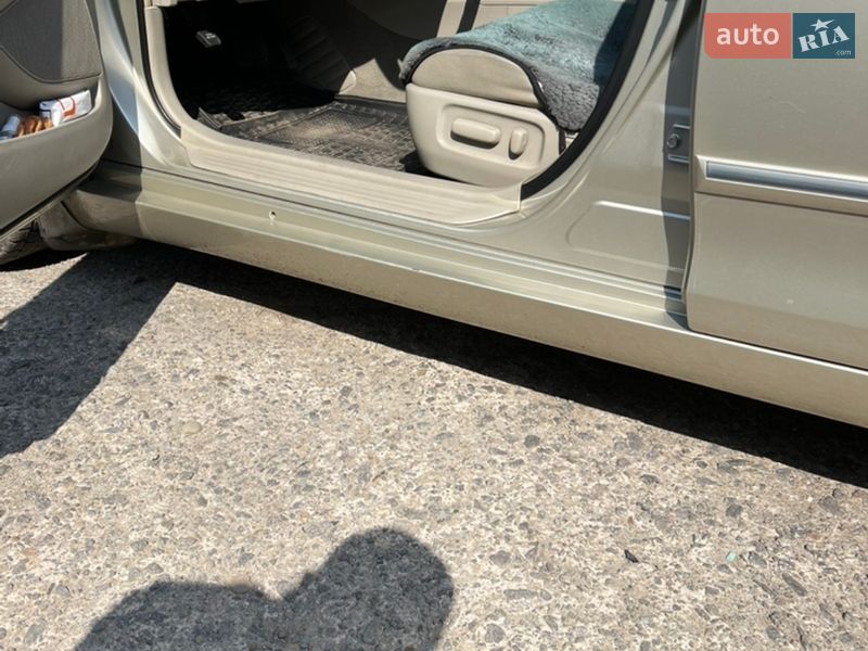 Седан Toyota Camry 2007 в Черновцах