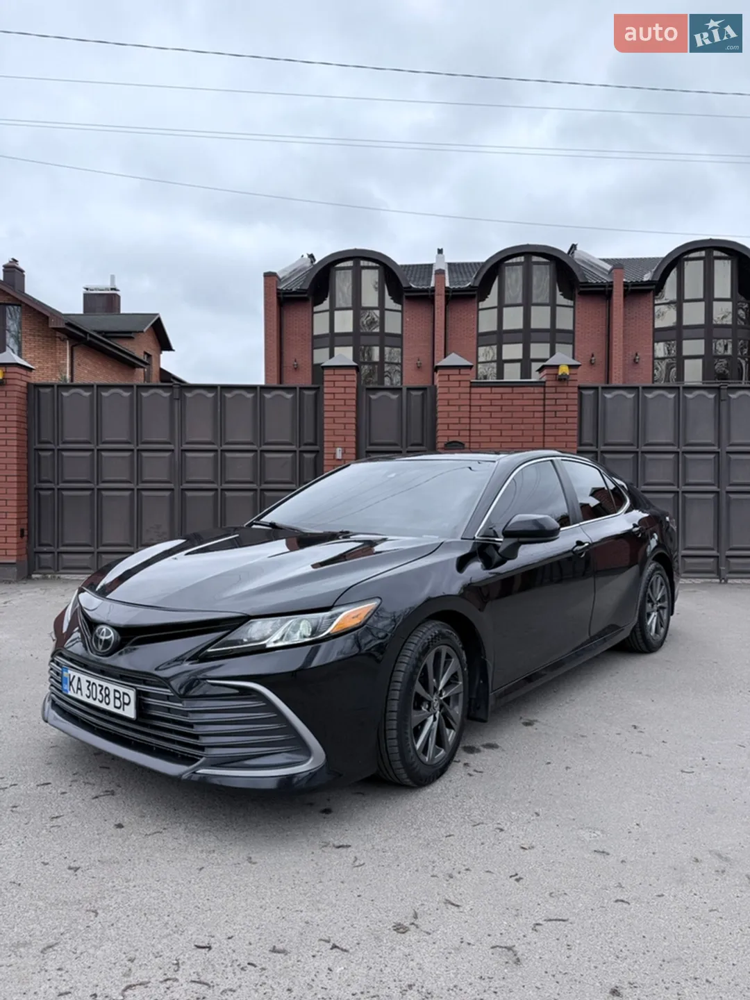 2022 Toyota Camry - фото 1