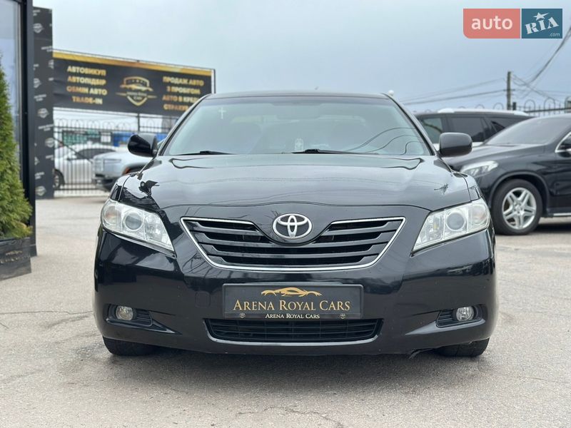 Седан Toyota Camry 2007 в Харькове