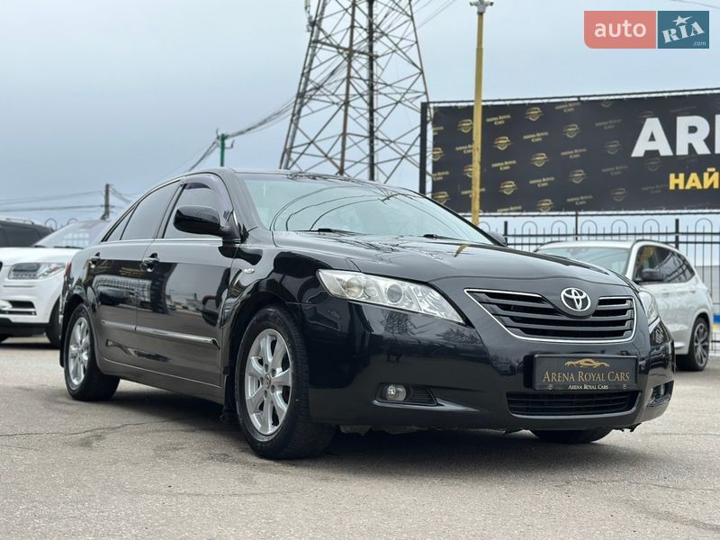 Седан Toyota Camry 2007 в Харькове