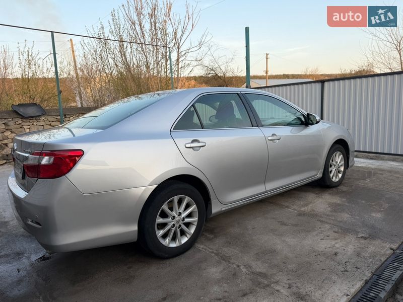 Седан Toyota Camry 2011 в Ямполе фото 2 Седан Toyota Camry 2011 в Ямполе
