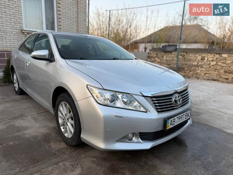 Седан Toyota Camry 2011 в Ямполе фото Седан Toyota Camry 2011 в Ямполе