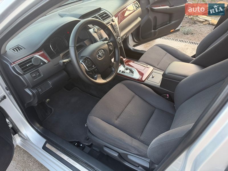 Седан Toyota Camry 2011 в Ямполе фото 33 Седан Toyota Camry 2011 в Ямполе