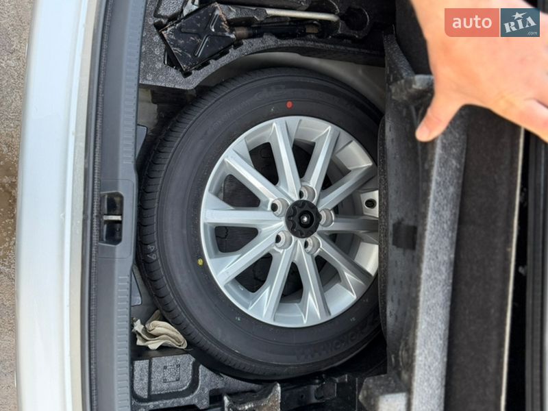 Седан Toyota Camry 2011 в Ямполе фото 65 Седан Toyota Camry 2011 в Ямполе