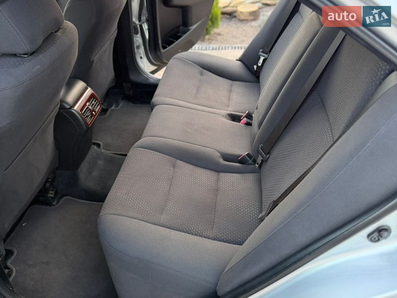 Седан Toyota Camry 2011 в Ямполе фото 70 Седан Toyota Camry 2011 в Ямполе