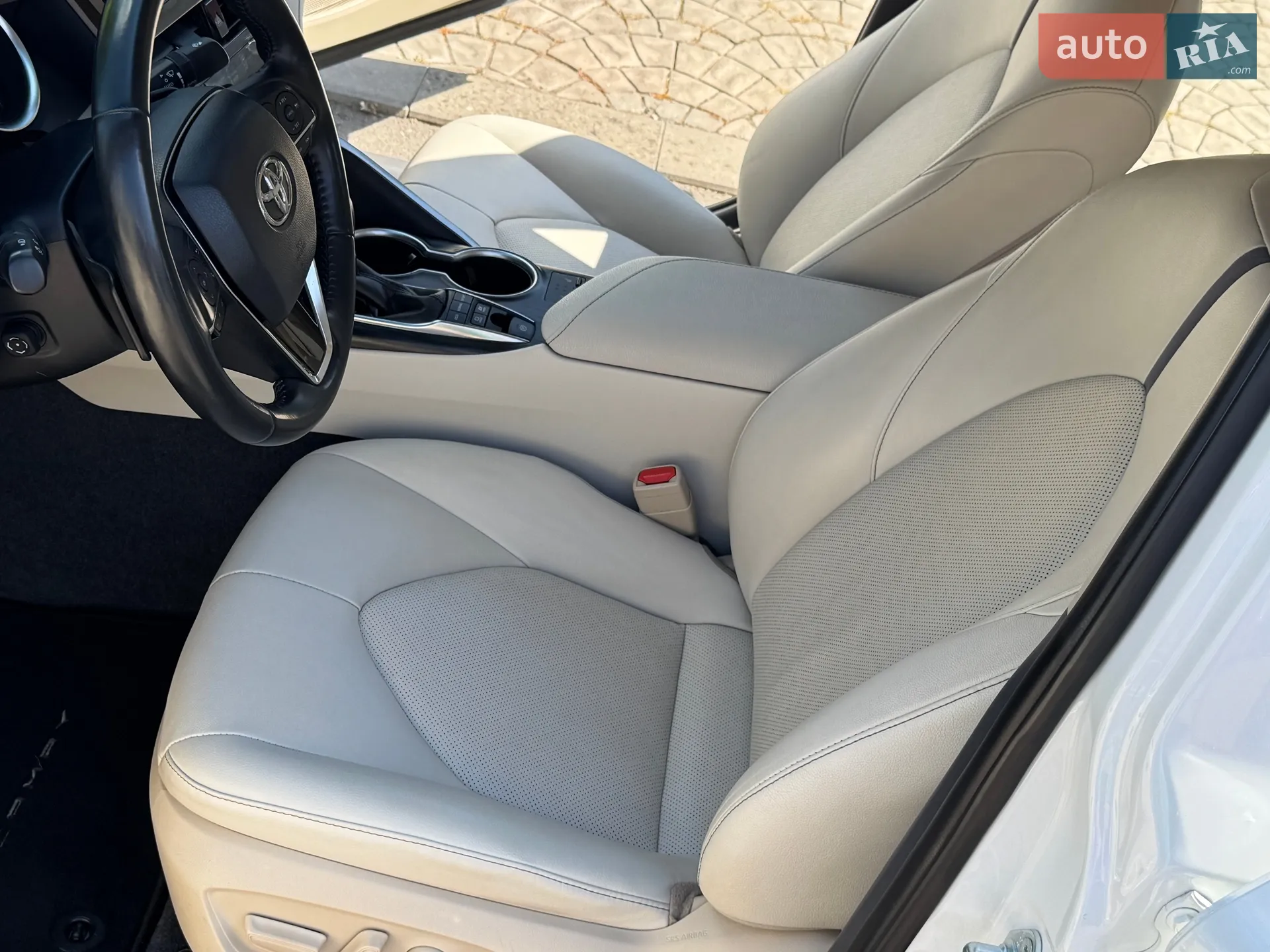 2021 Toyota Camry - мініатюра 24
