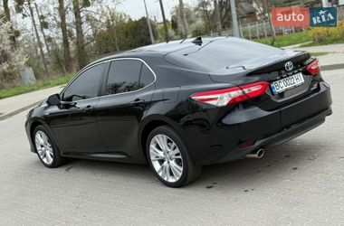 Седан Toyota Camry 2020 в Львове