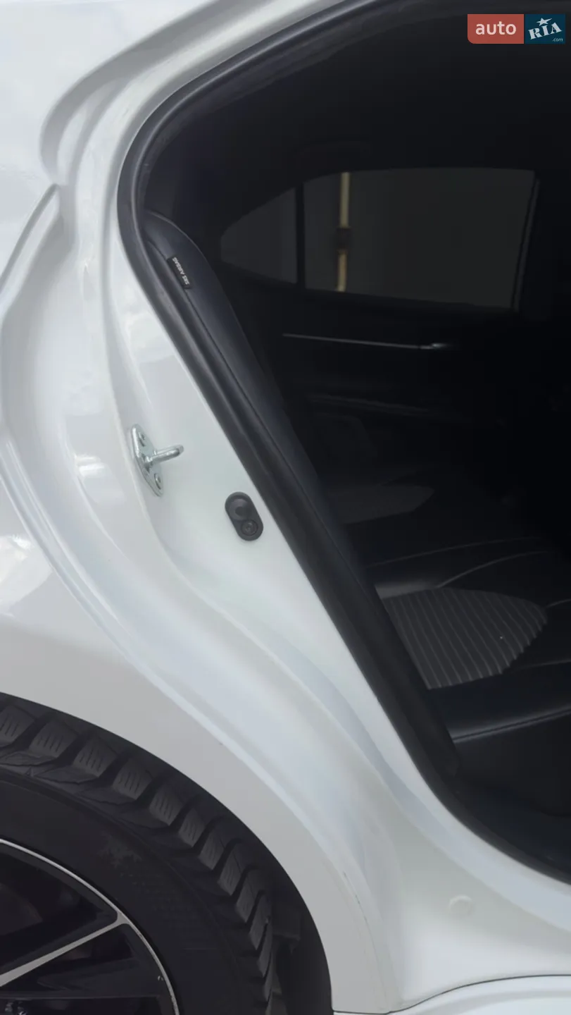 2022 Toyota Camry - мініатюра 25