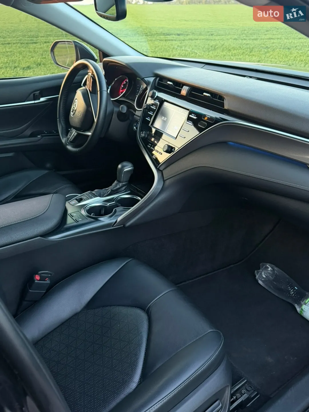2018 Toyota Camry - мініатюра 9