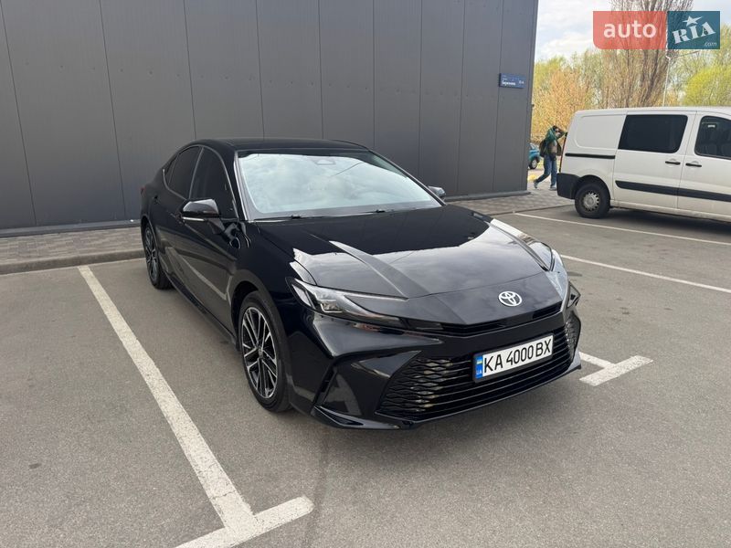 Toyota Camry 2024