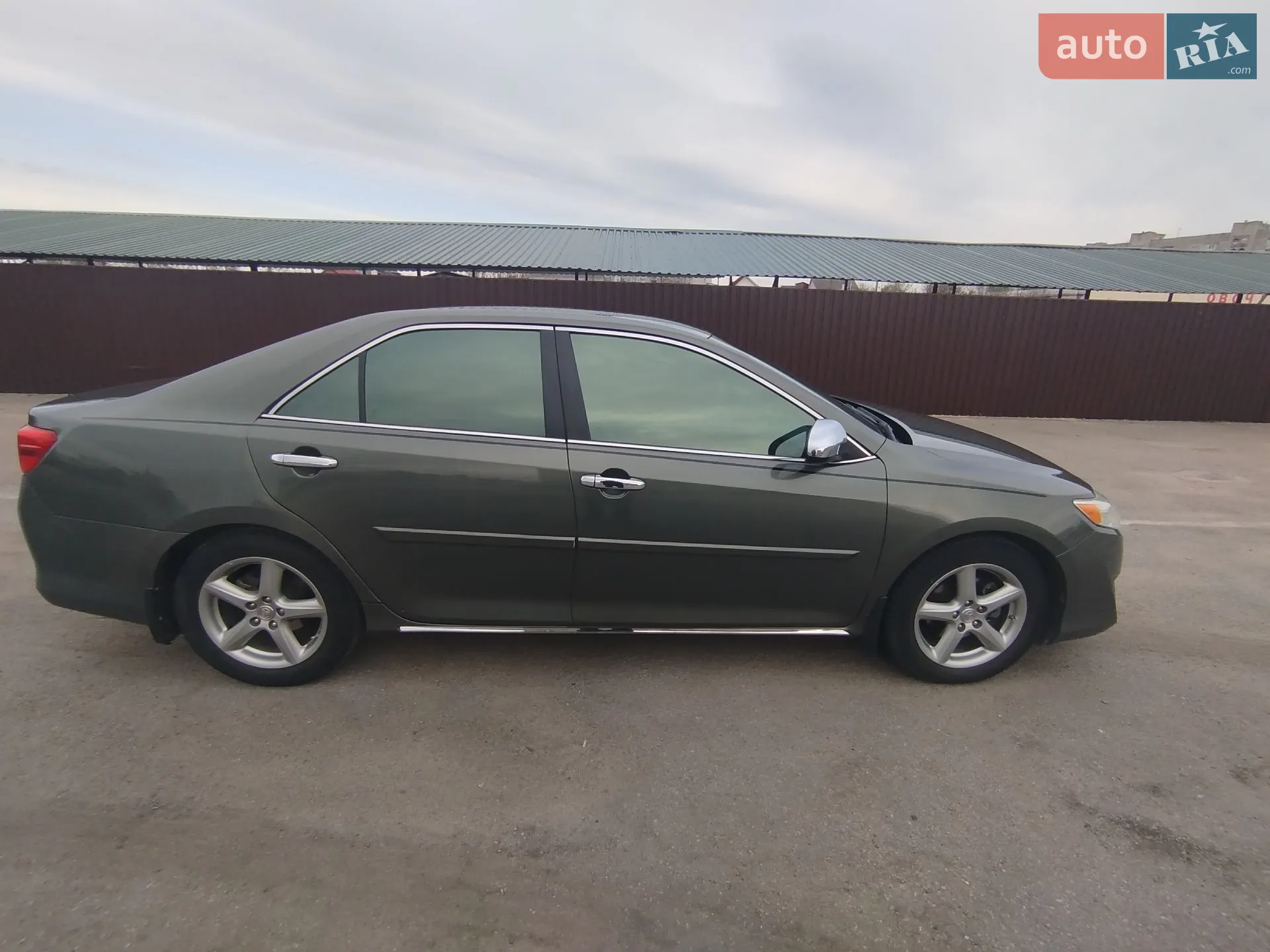 2013 Toyota Camry - мініатюра 3