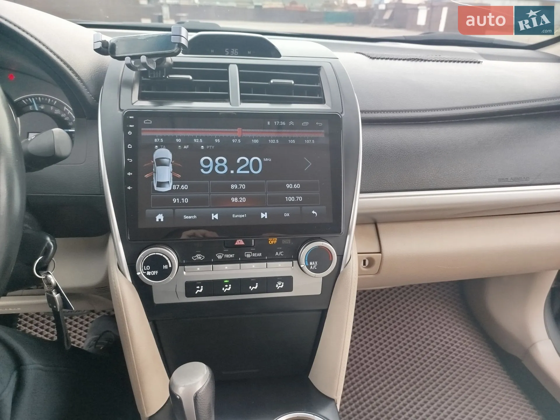 2013 Toyota Camry - мініатюра 23