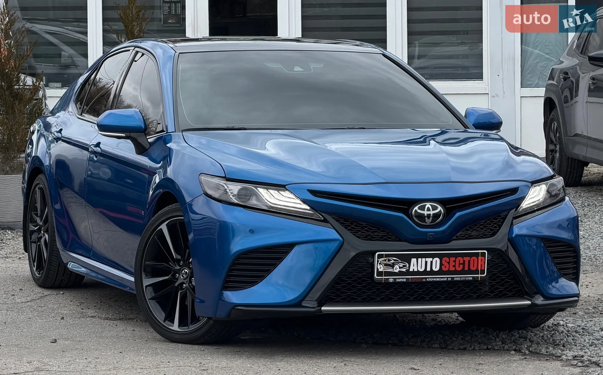 2018 Toyota Camry - мініатюра 11