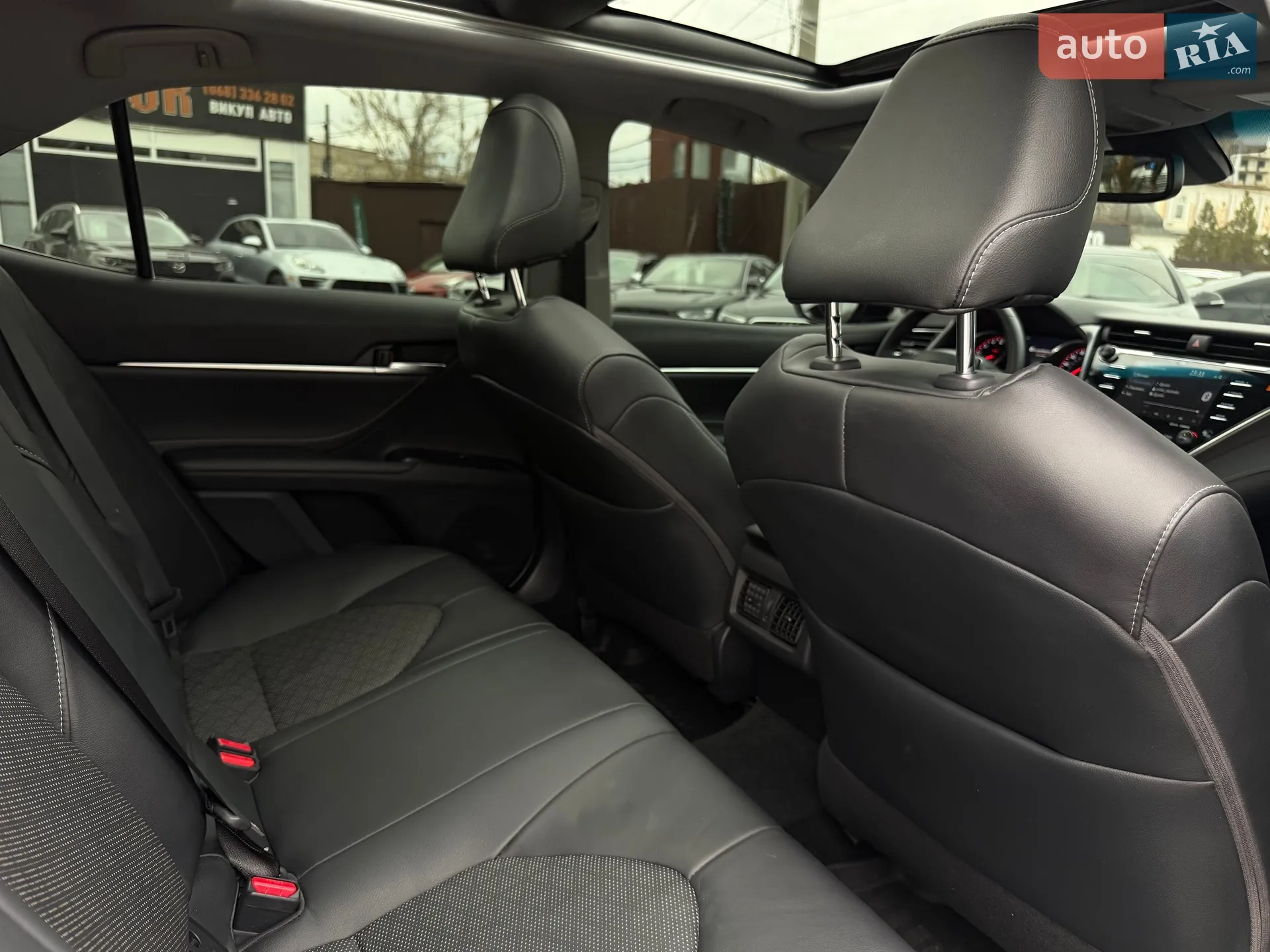2018 Toyota Camry - мініатюра 32