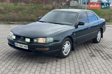 Седан Toyota Camry 1991 в Жмеринці