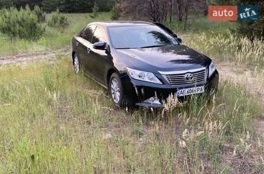 Седан Toyota Camry 2011 в Кременчуге