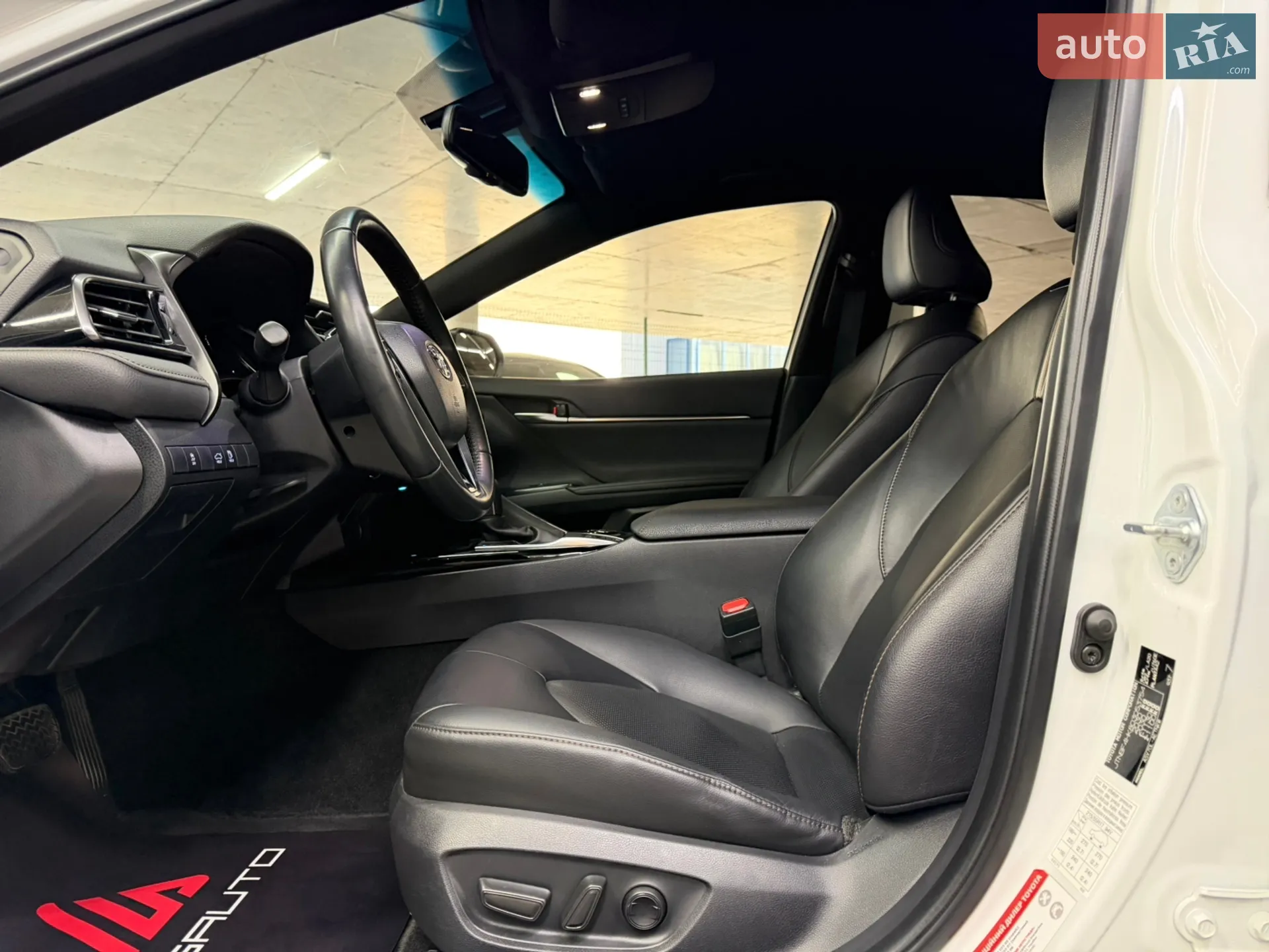 2020 Toyota Camry - мініатюра 22