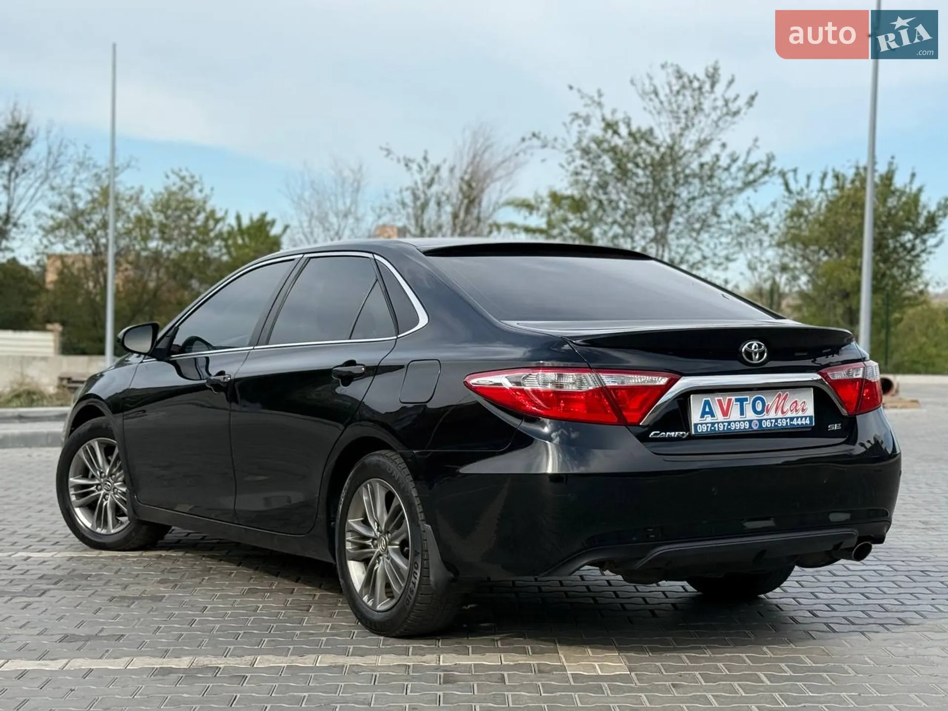2016 Toyota Camry - мініатюра 18