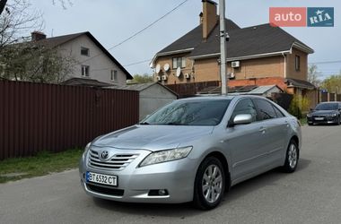 Седан Toyota Camry 2008 в Києві