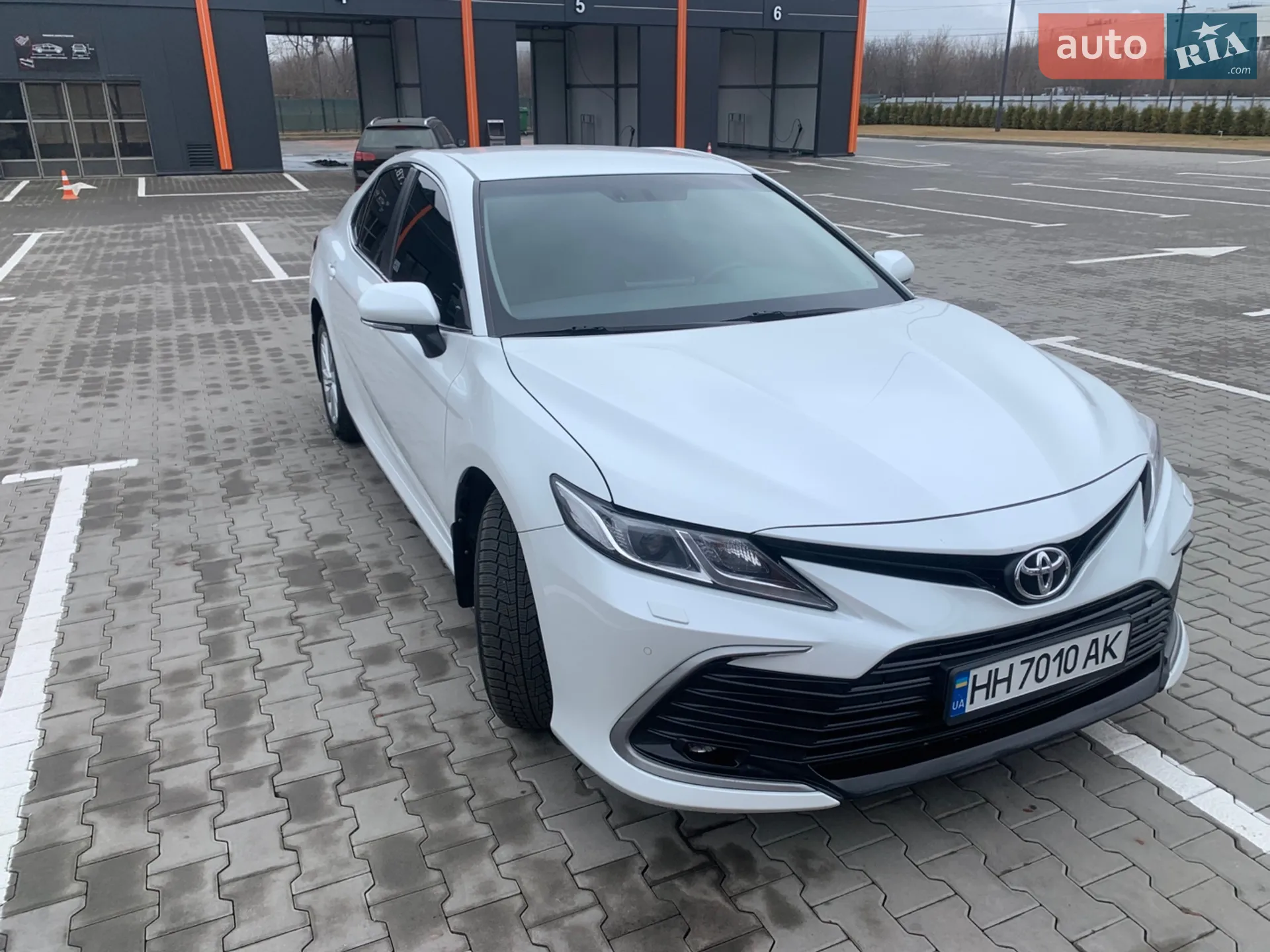 2021 Toyota Camry - фото 1