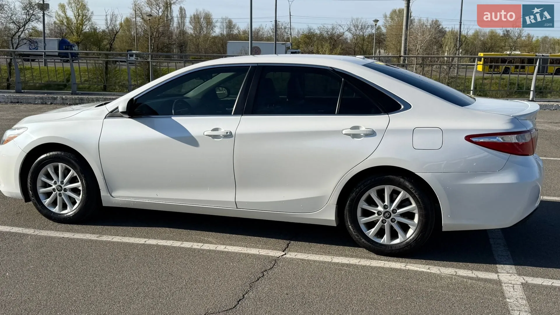 2015 Toyota Camry - мініатюра 6