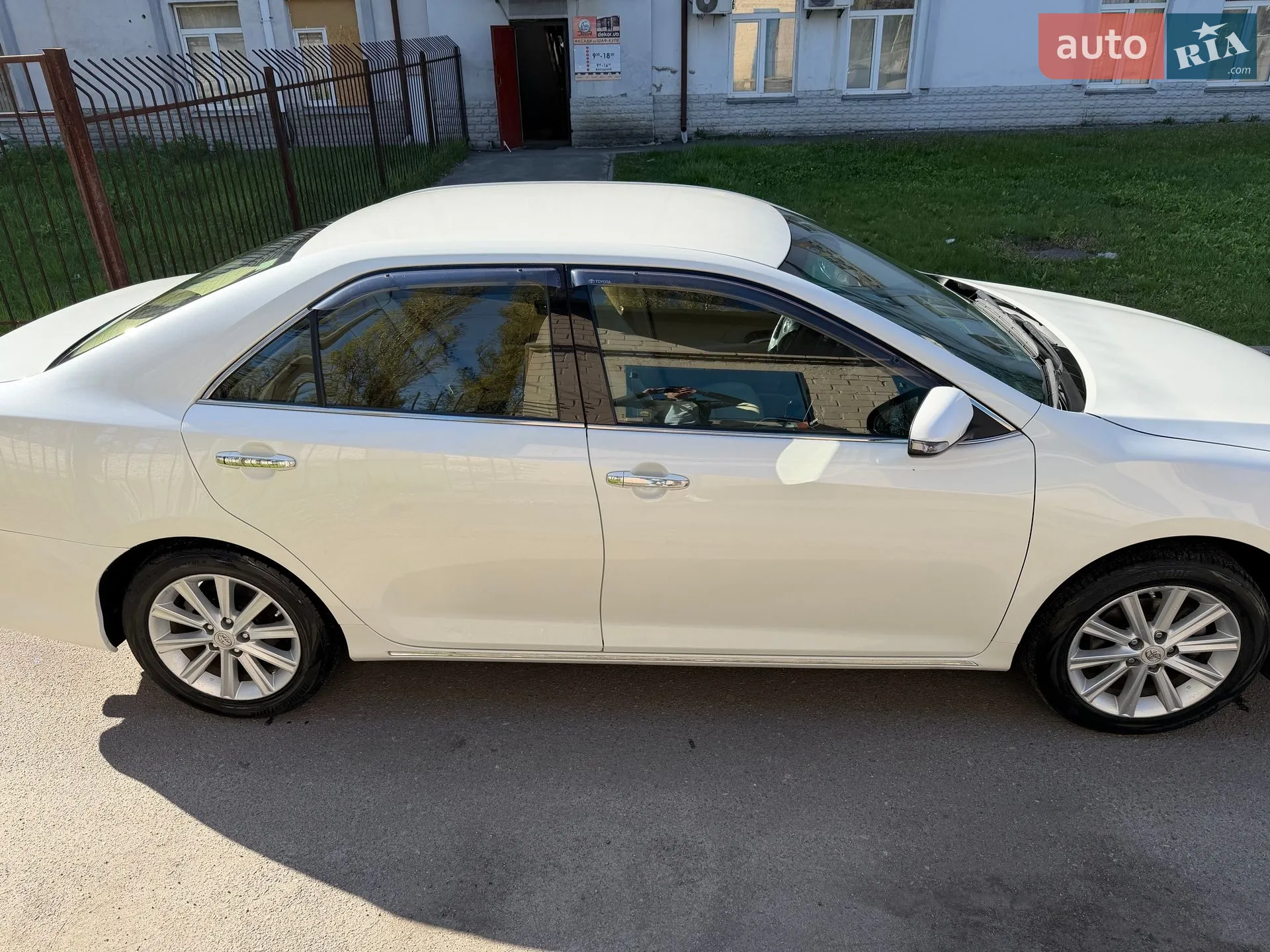 2011 Toyota Camry - мініатюра 4