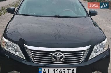 Седан Toyota Camry 2014 в Киеве
