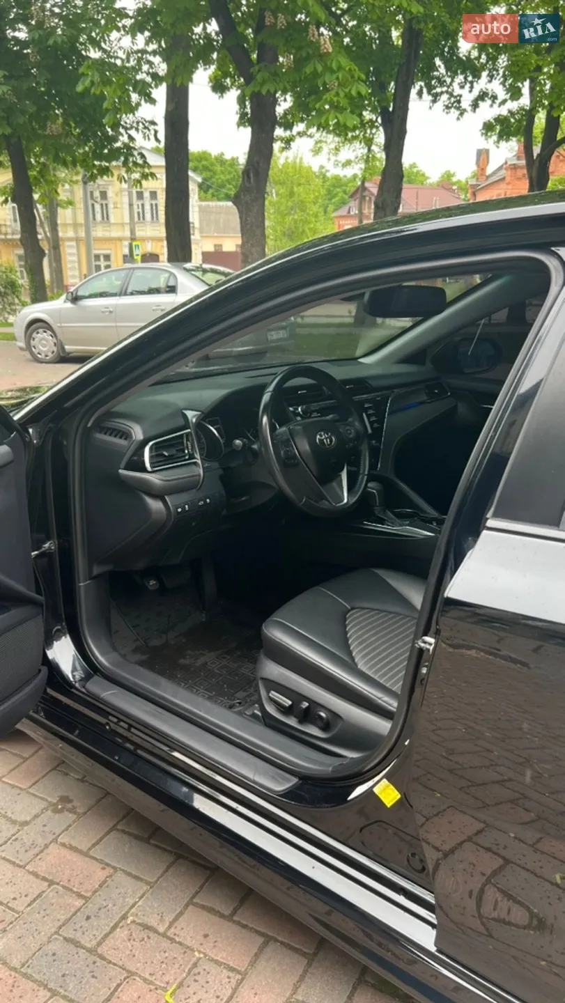 2017 Toyota Camry - мініатюра 18