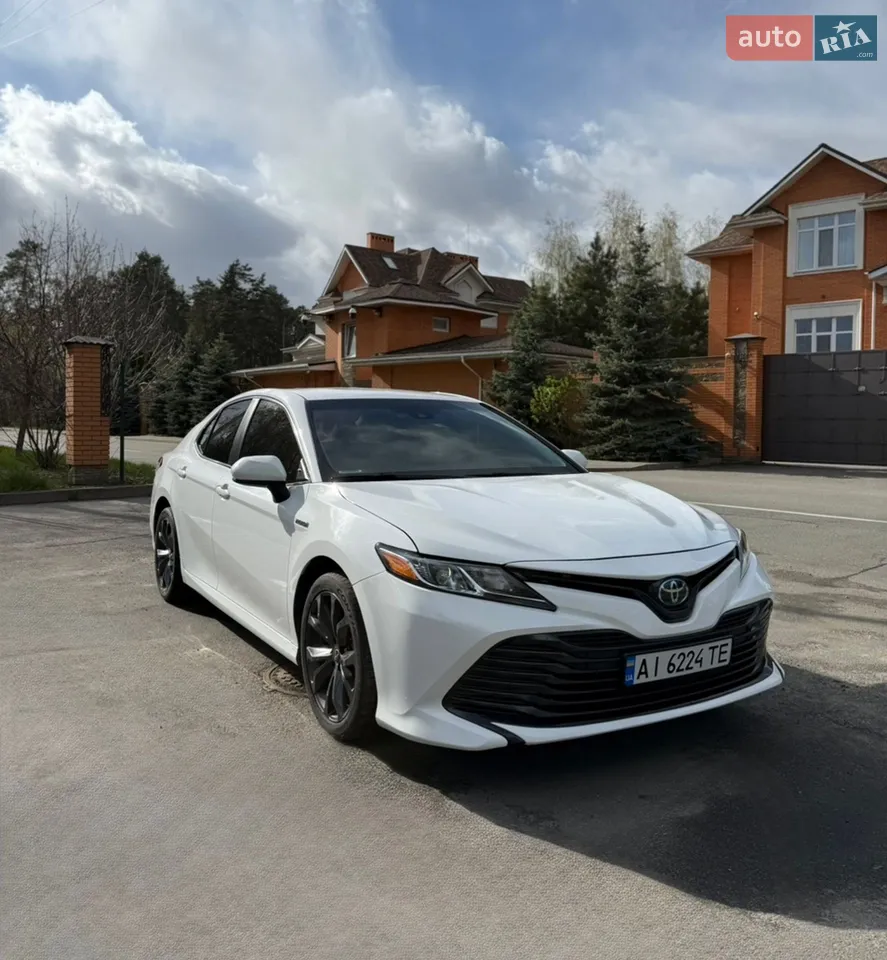2016 Toyota Camry - мініатюра 25