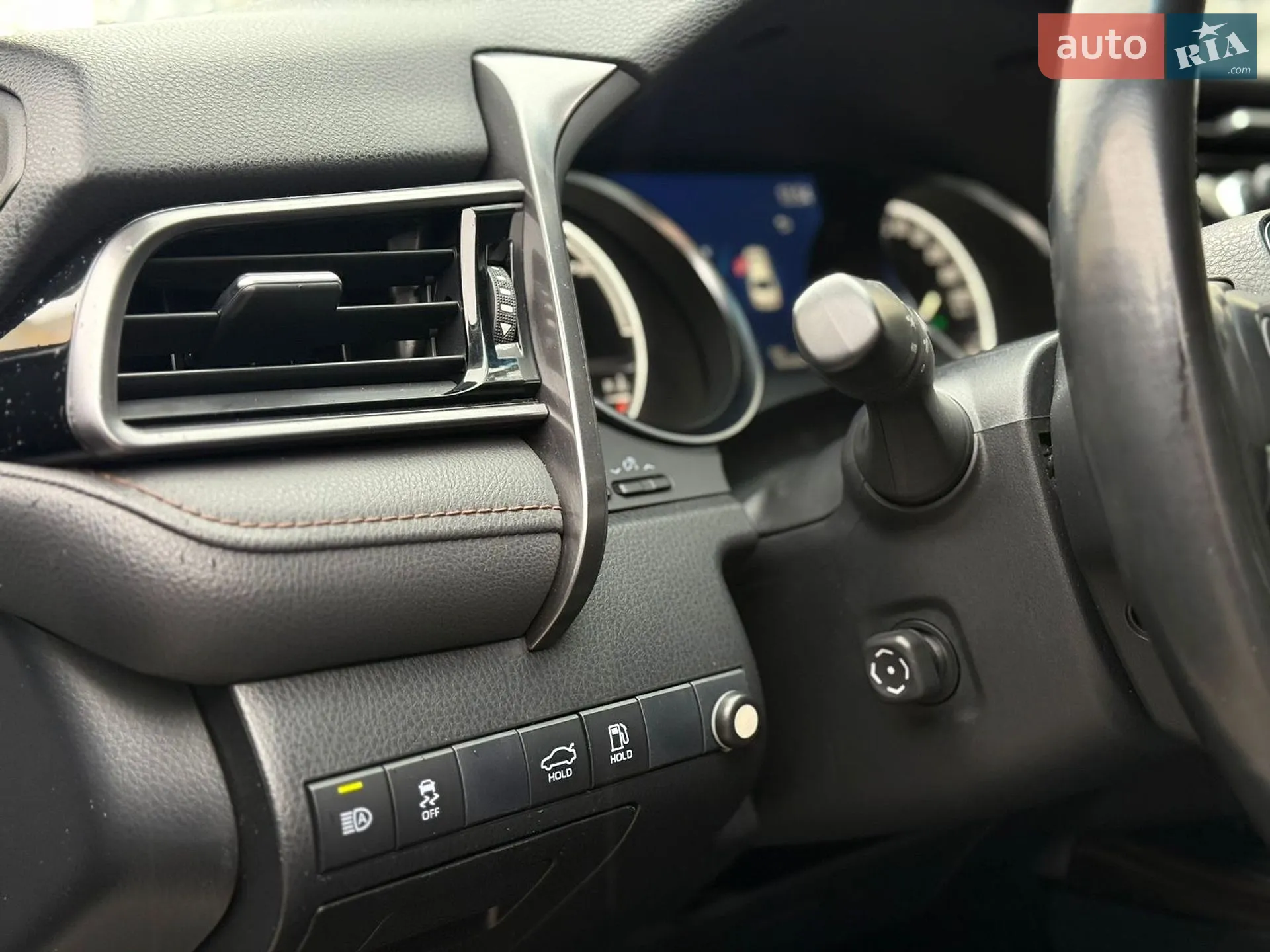 2020 Toyota Camry - мініатюра 11