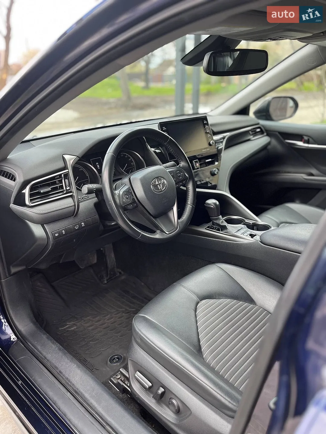 2021 Toyota Camry - мініатюра 18