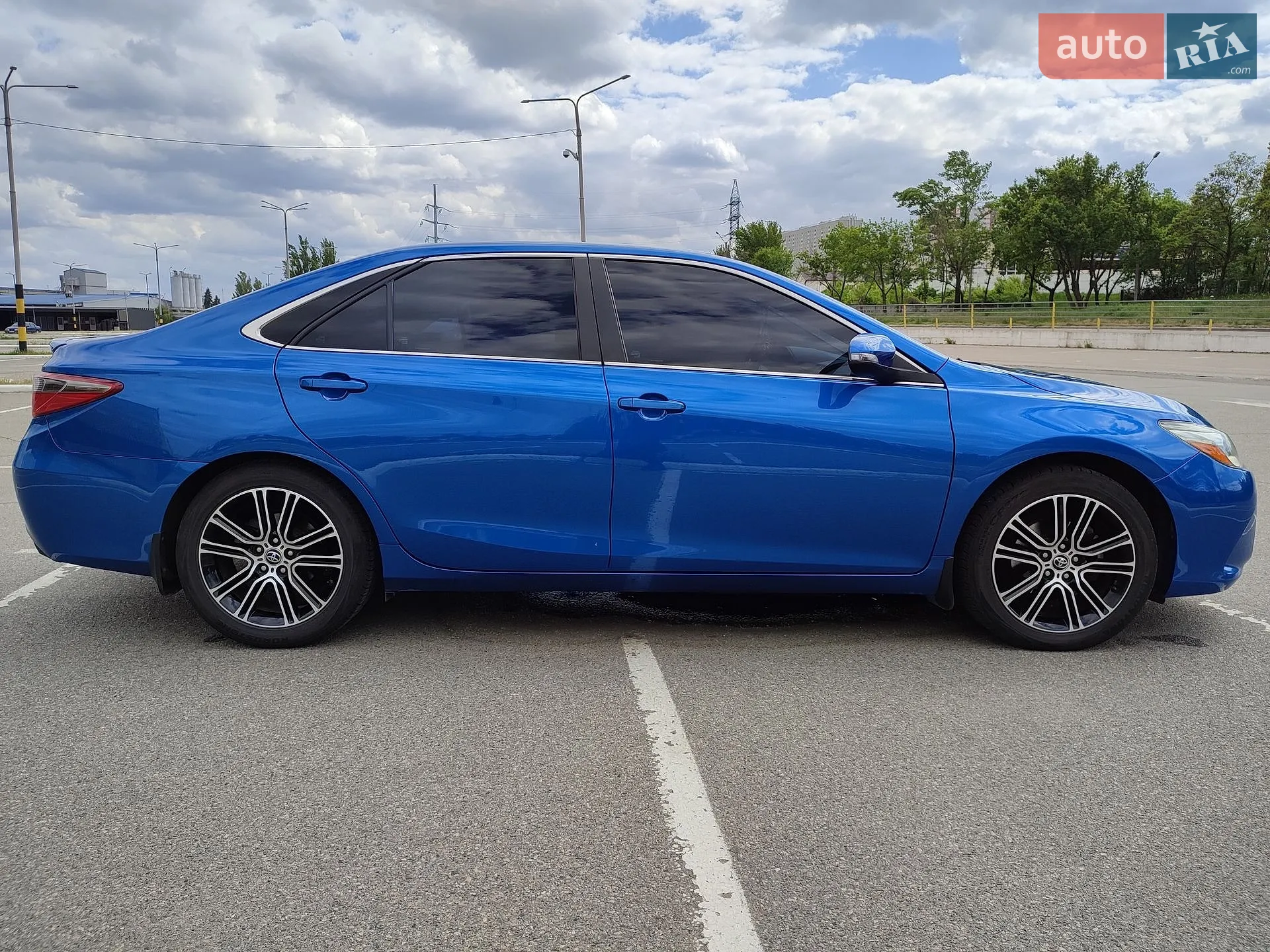 2015 Toyota Camry - мініатюра 3