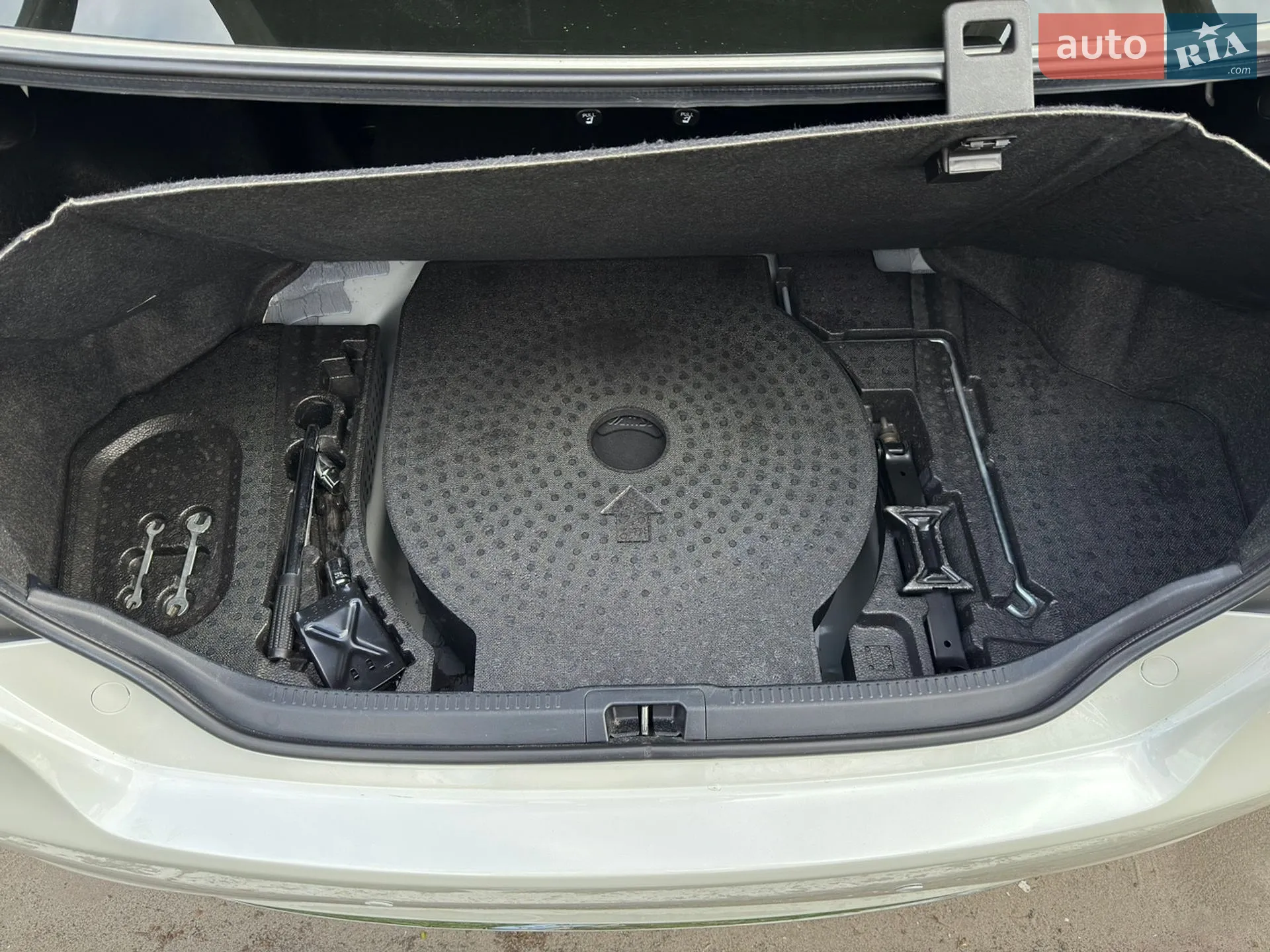 2016 Toyota Camry - мініатюра 25