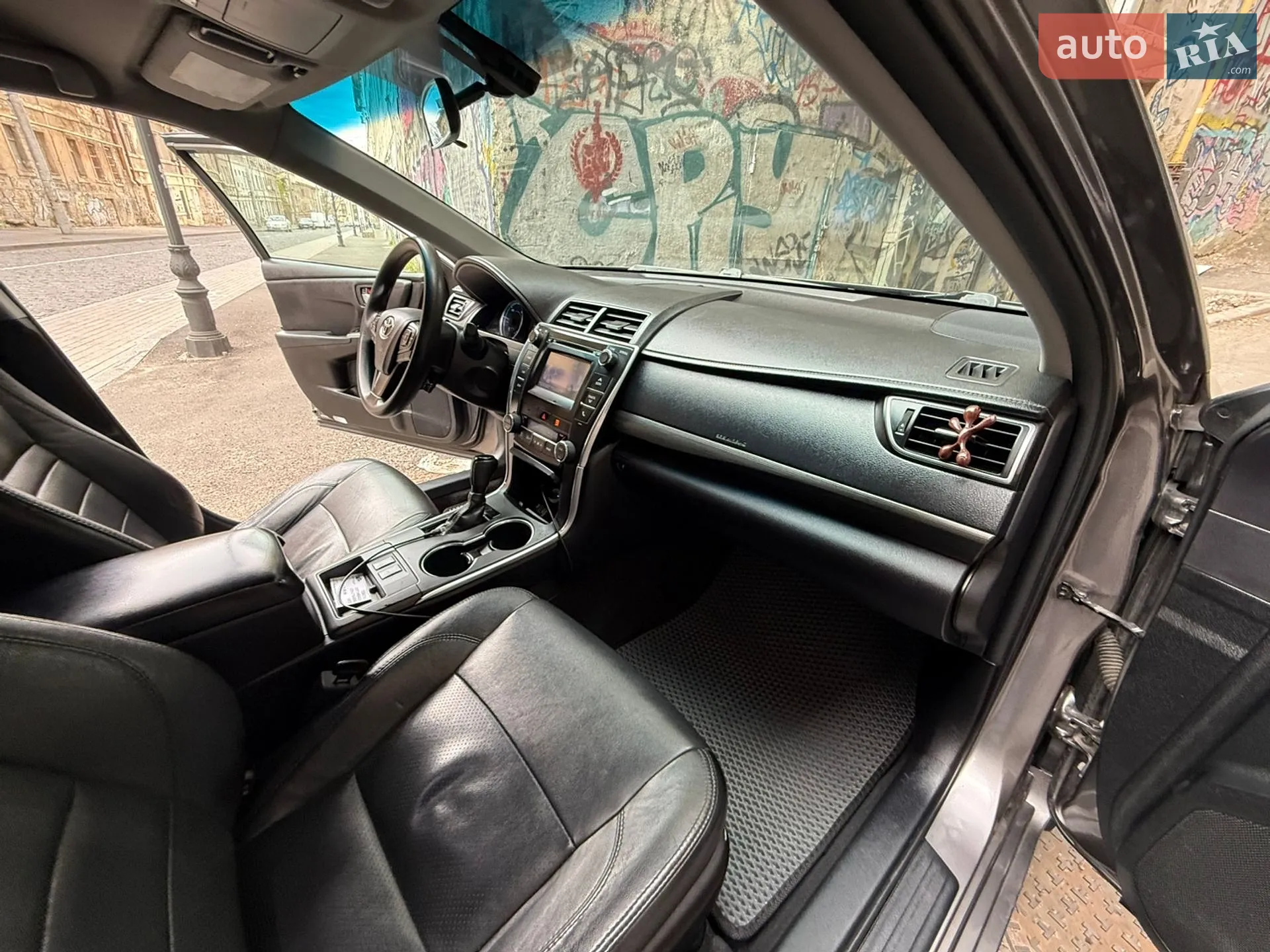 2017 Toyota Camry - мініатюра 66