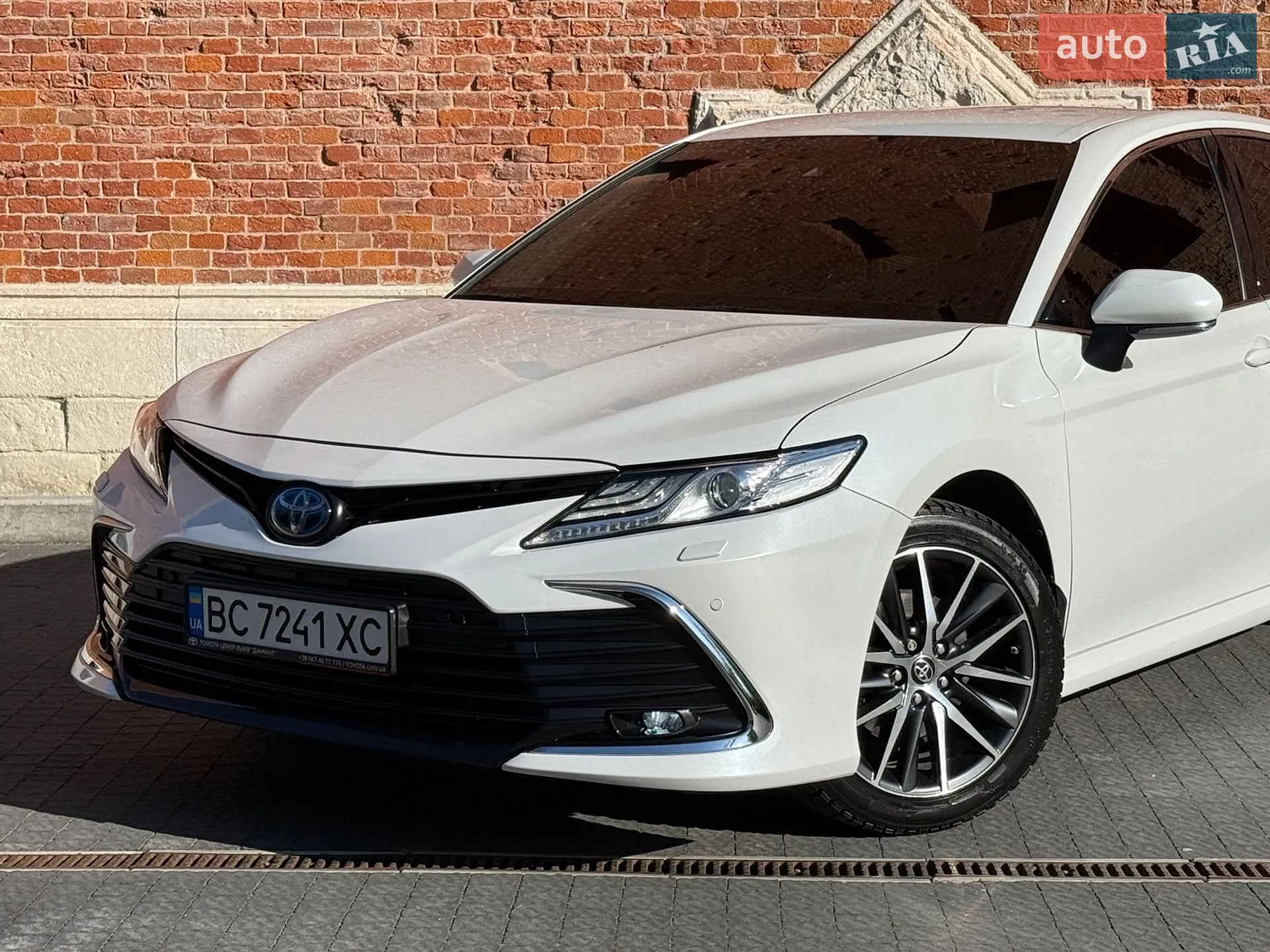 2021 Toyota Camry - мініатюра 2