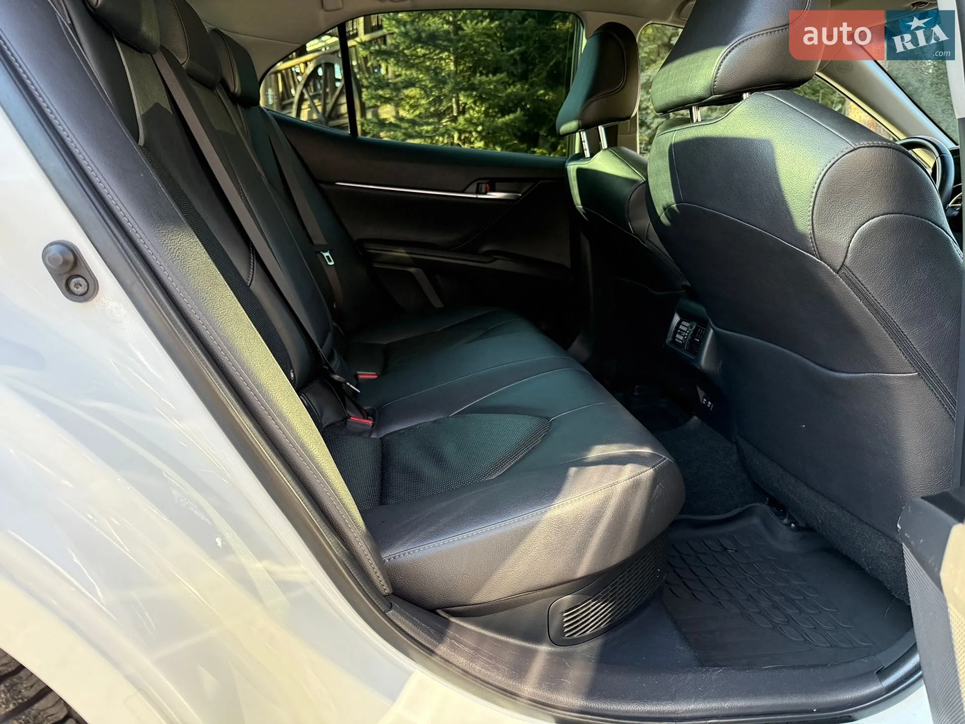 2021 Toyota Camry - мініатюра 24