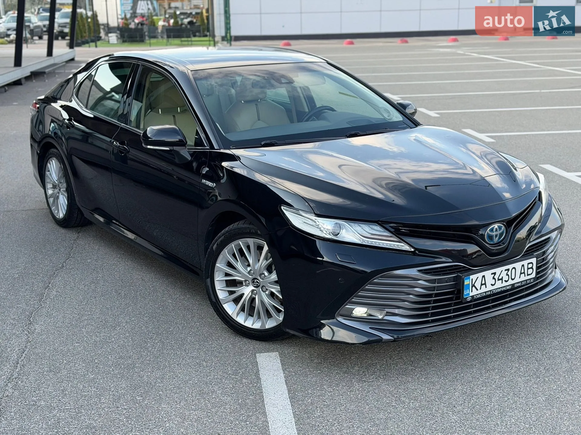 2019 Toyota Camry - мініатюра 4