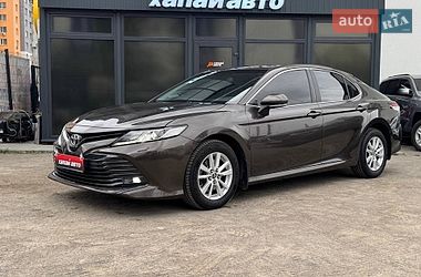 Седан Toyota Camry 2018 в Вінниці