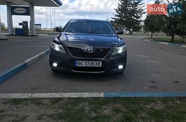 Седан Toyota Camry 2006 в Львове